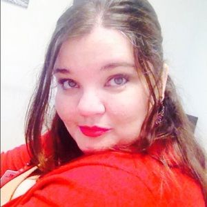 Meet your Posher, Janis